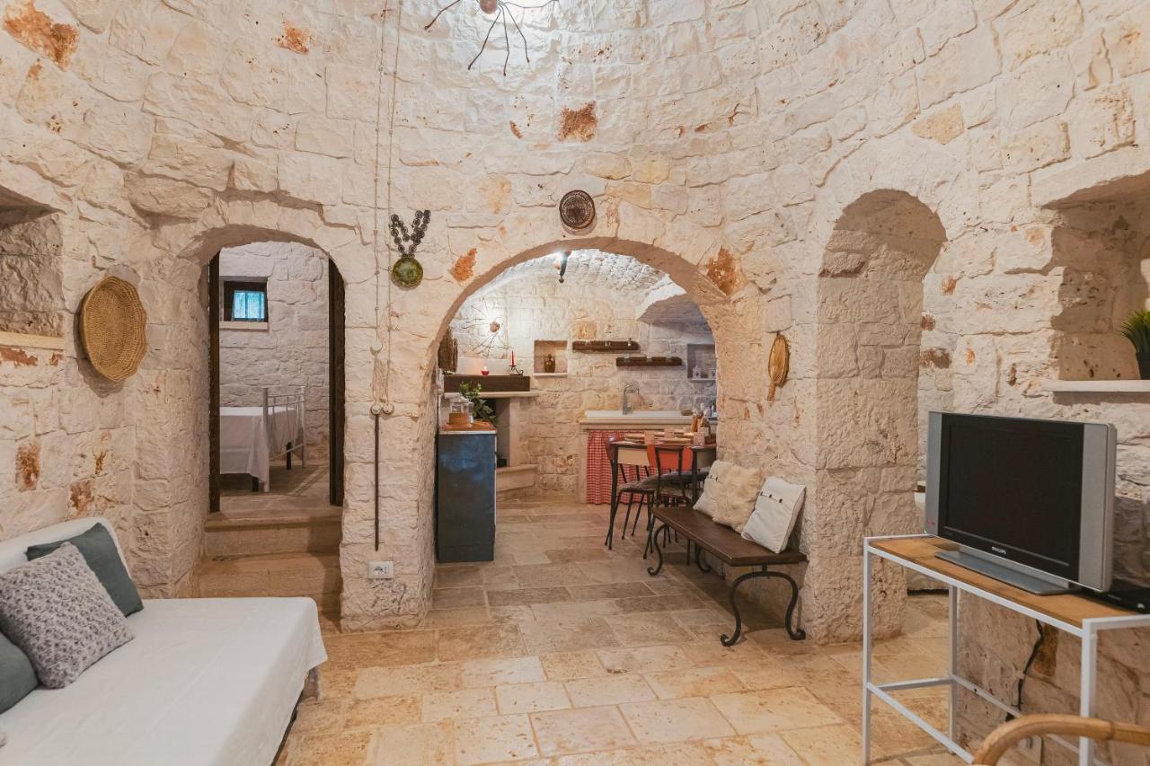 Trulli Country House Carla'S Secret Castellana Grotte Exterior photo